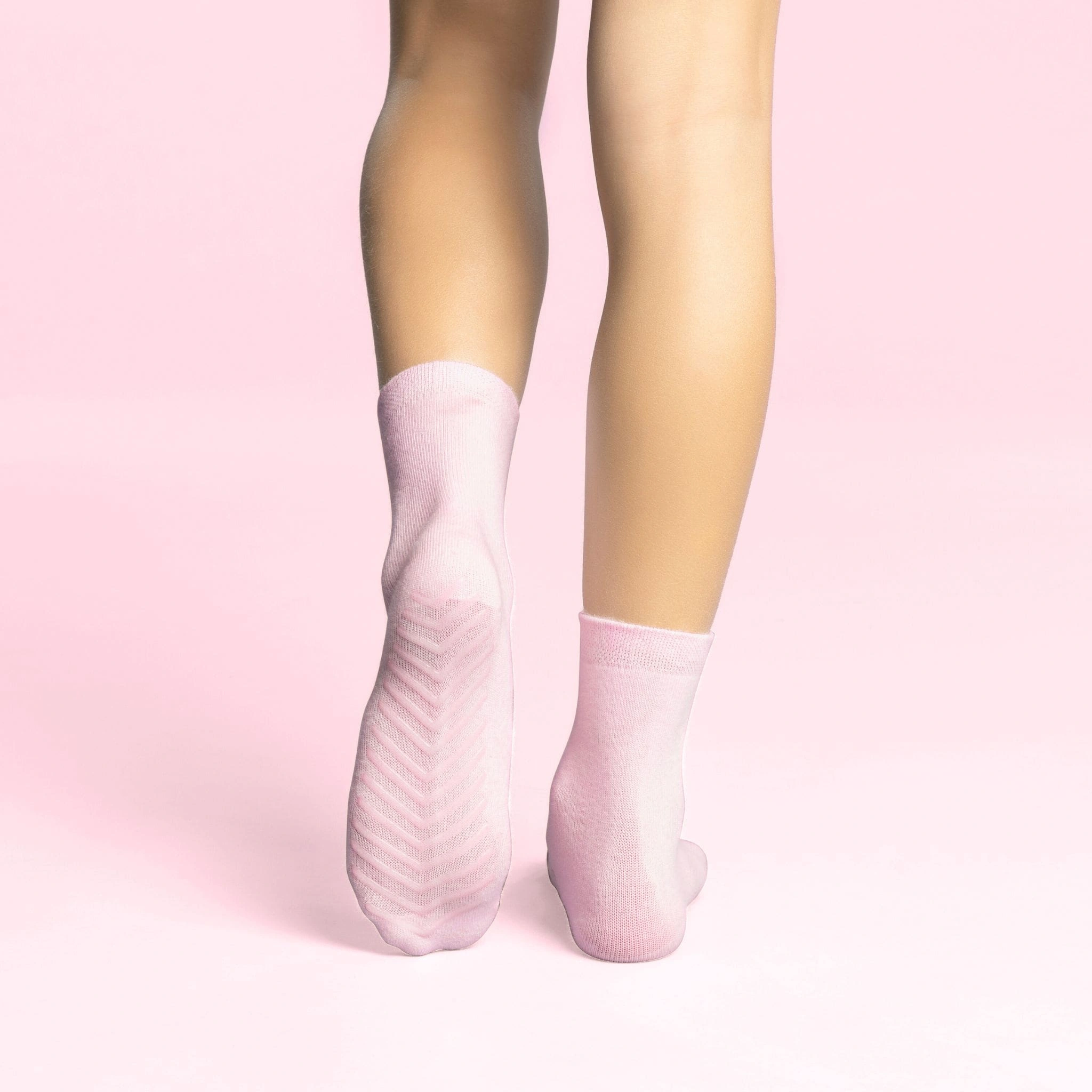 Cozy Grip Socks: 4-Pack for Little Explorers' Happy Feet!
